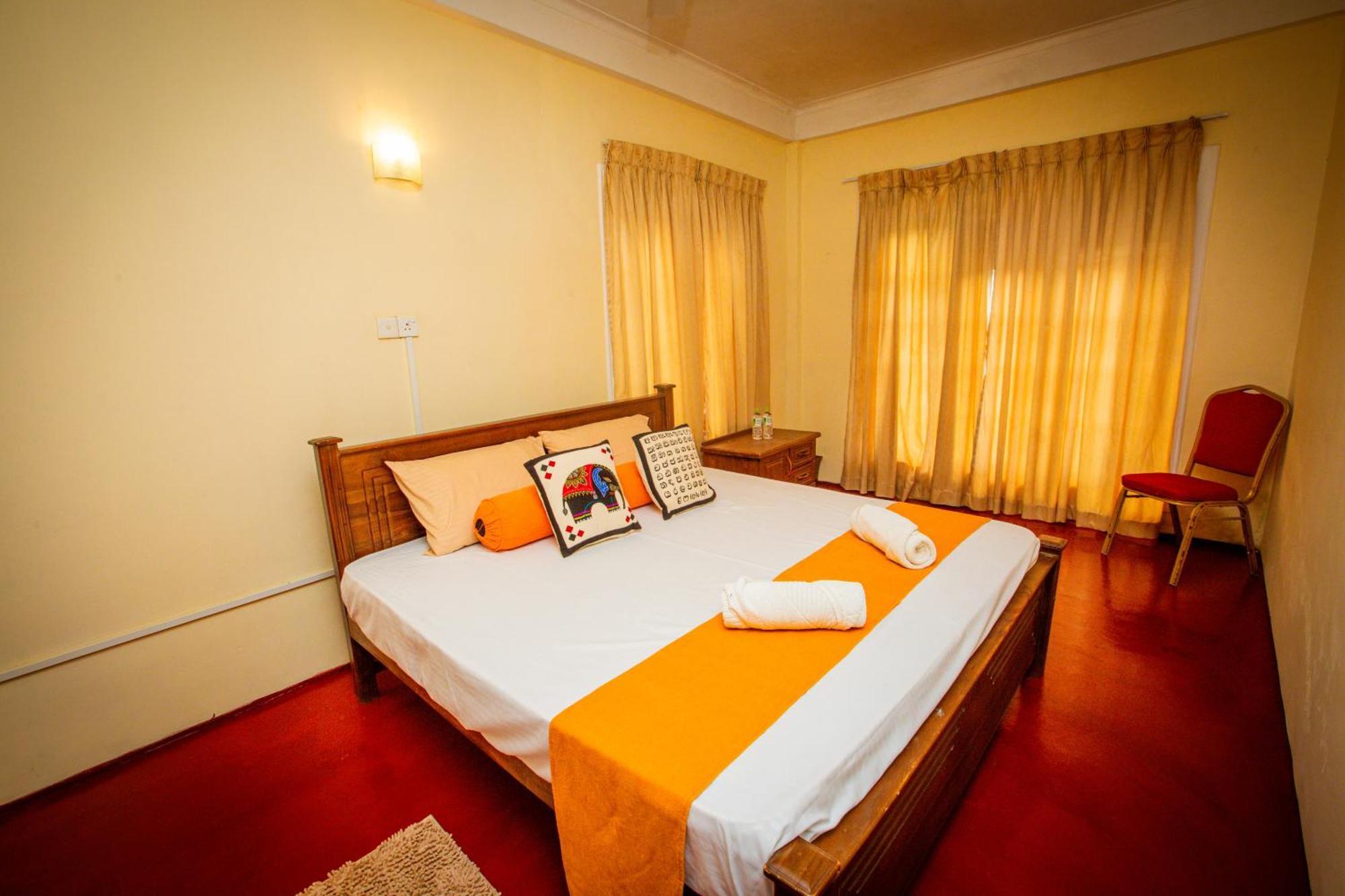 Sunbloom Inn Kandy Exterior foto